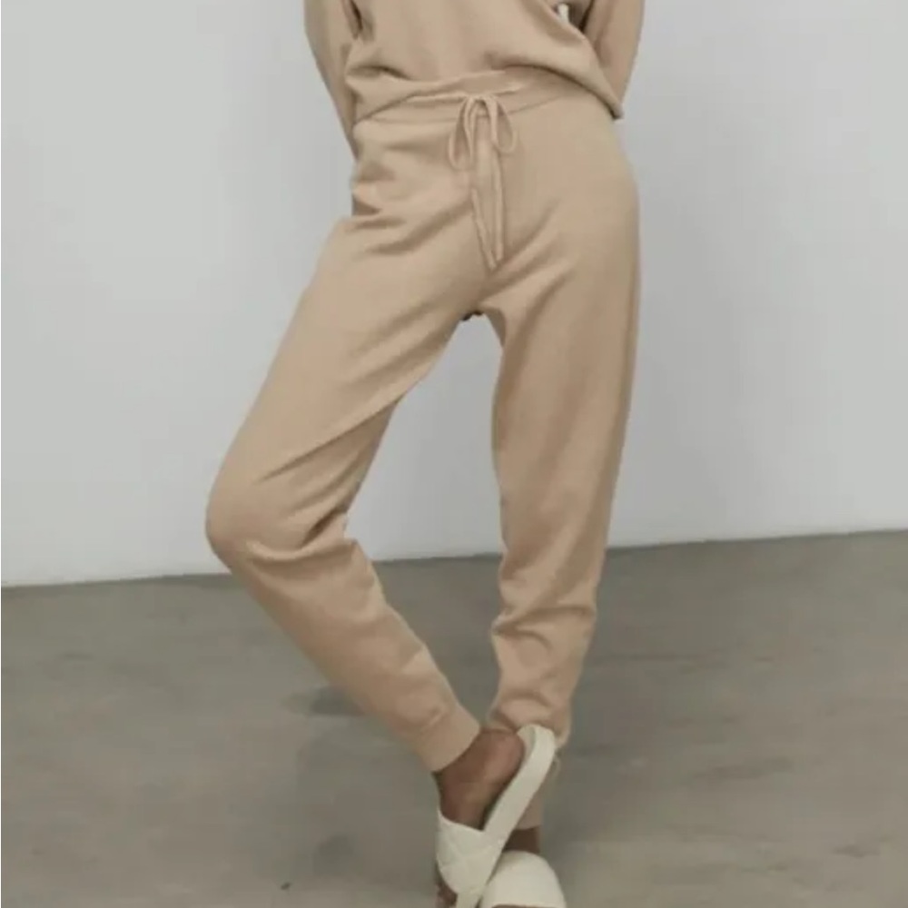 LUNYA Cozy Cotton Silk Jogger Women's Sz M Tranquil Tan NEW Lounge Pants